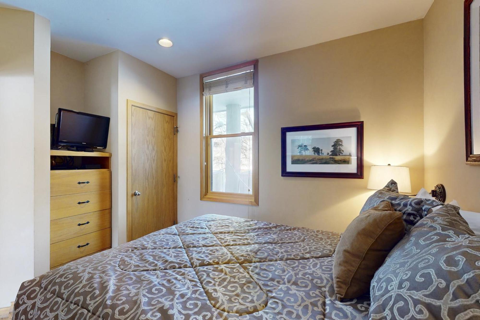 River Bank Lodge 2919 كيستون المظهر الخارجي الصورة