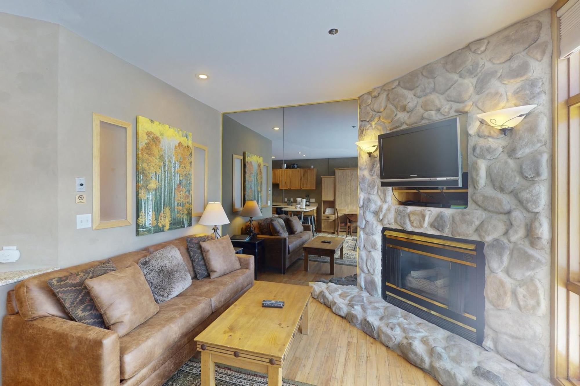 River Bank Lodge 2919 كيستون المظهر الخارجي الصورة